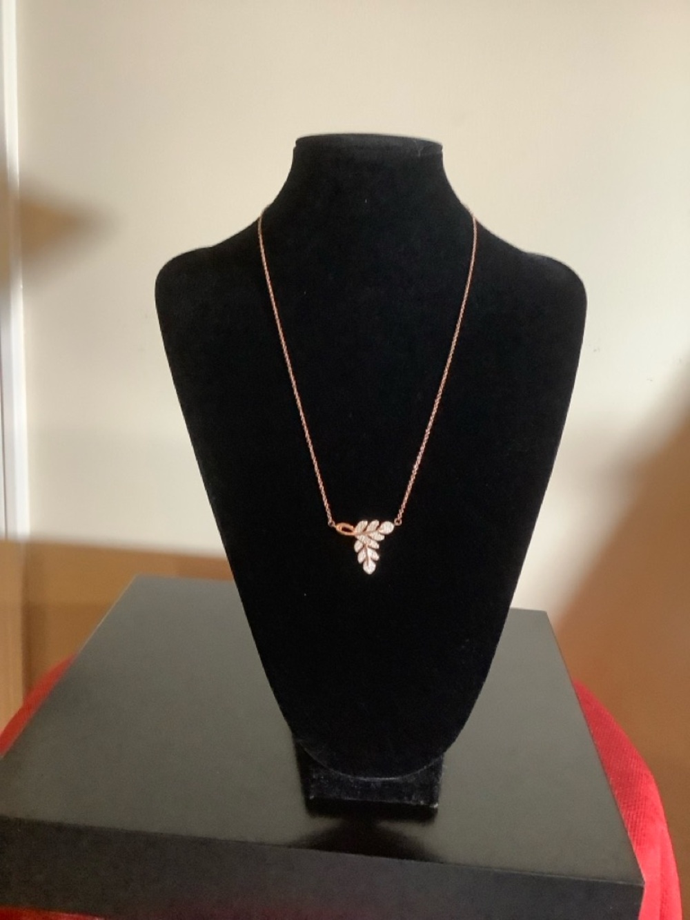 18K Rose Gold plated Platinum Bond Leaf Pendant Necklace
